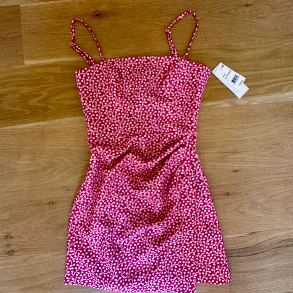 FRENCH CONNECTIONS PINK FLORAL MINI DRESS